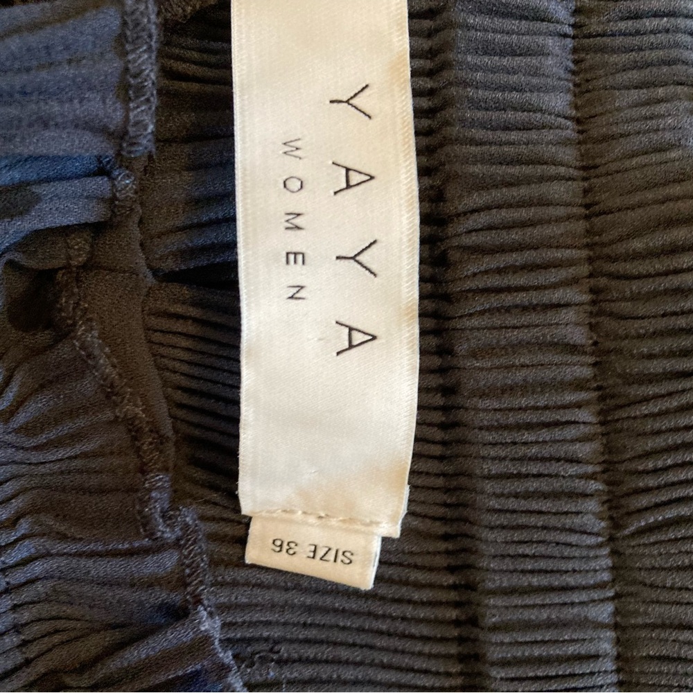 YAYA flowy mini skirt - Picture 5 of 7